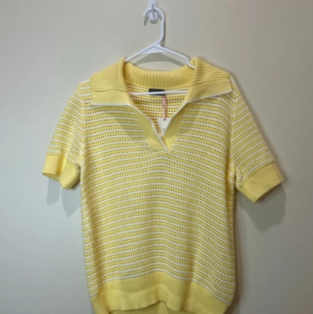 NWT Vineyard Vines Sunny Yellow Polo Sweater - Picture 4 of 5